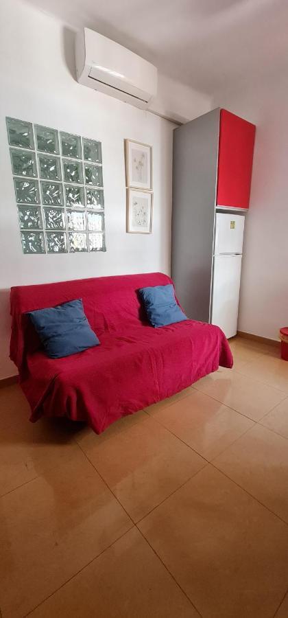 Triana Y Apartamento *